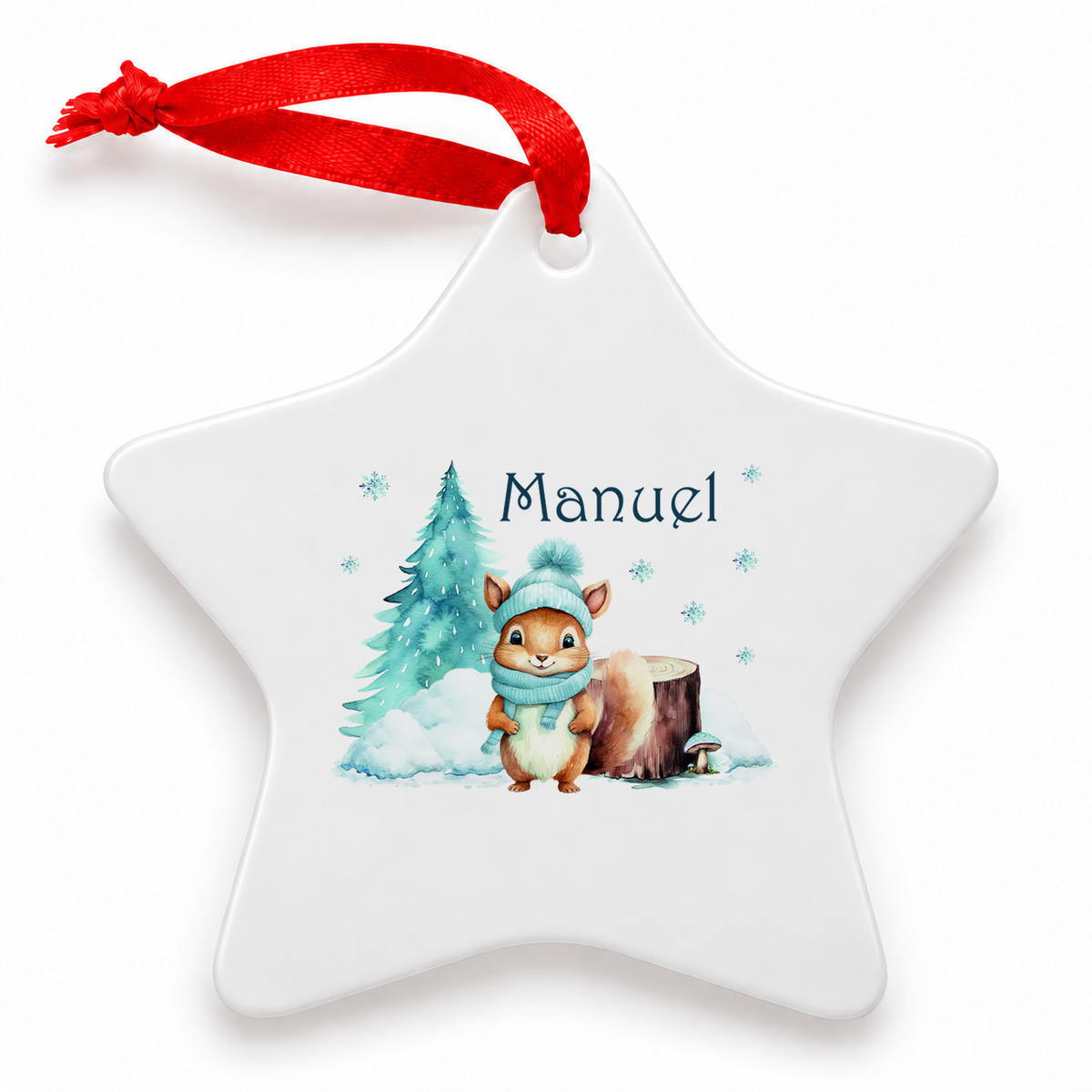 MUCKKI-PRO:12a17a197f9ecf927342bea424174de417a7d5d5a93ec672363c2d97d7845c5d:Weihnachtsanhänger personalisiert Eichhörnchen mit Wunschnamen – Rund, Stern, Herz oder Glocke