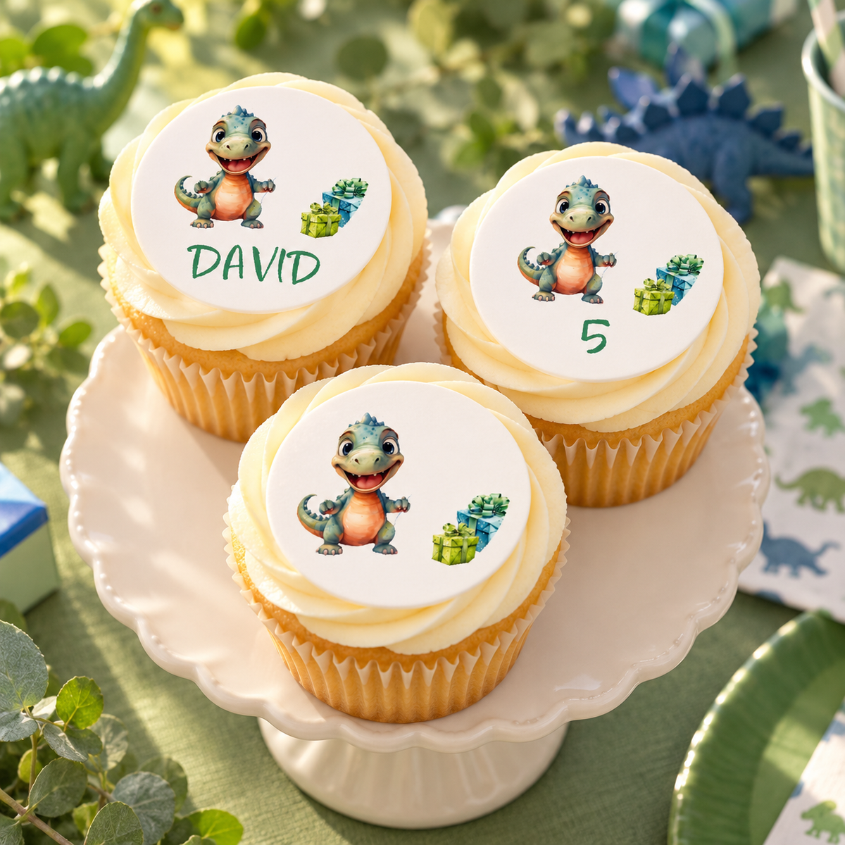 Muffinaufleger Geburtstag Dino 5 – 4 cm (20 Stück) oder 6 cm (12 Stück) mit Name und Alter