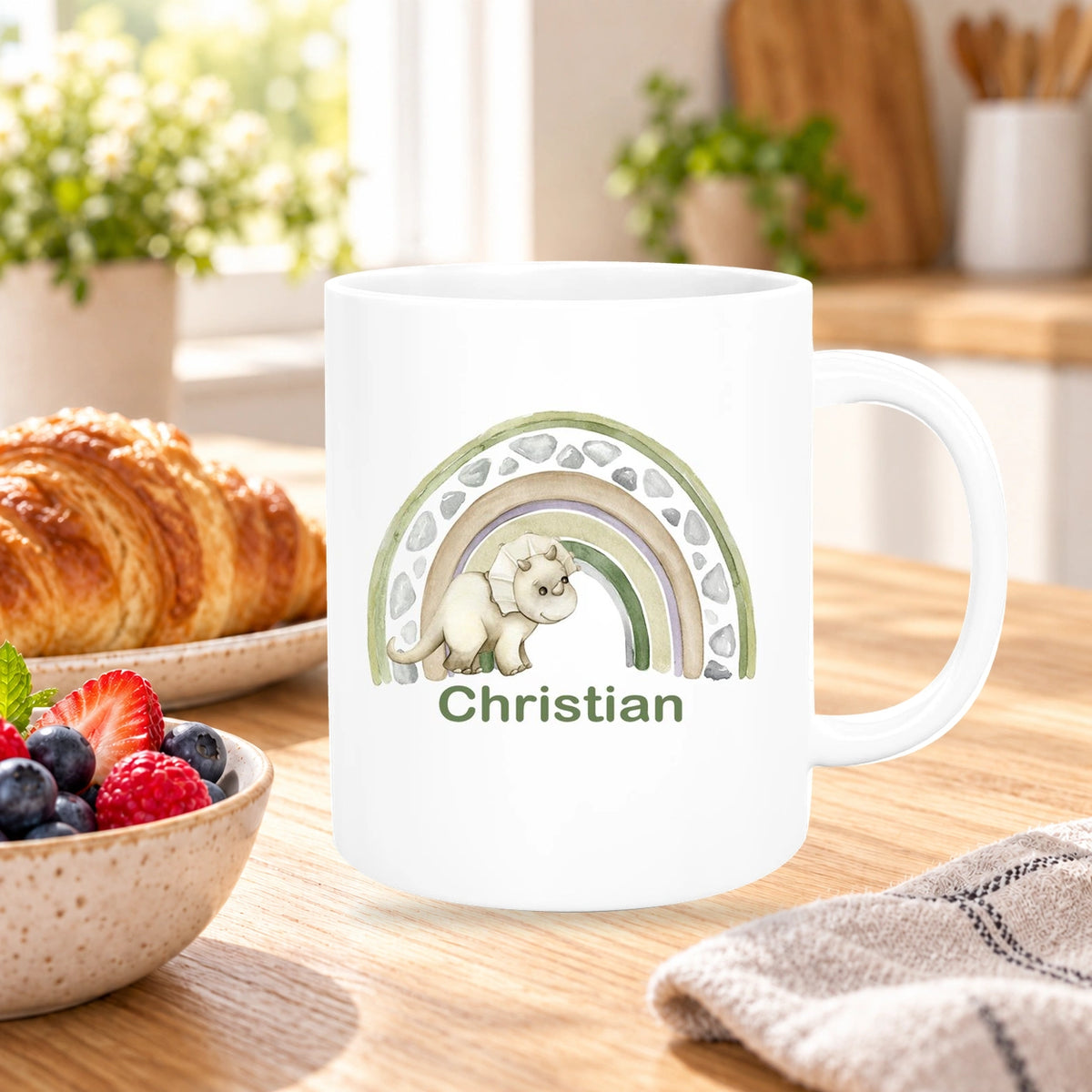MUCKKI-PRO:15bbab7e545d1b4b5e90302cee7b4d63f3e08e457d9f385a396621f49e015194:Tasse Wunschname Regenbogen-Dino Keramik Kinderbecher versch. Farben