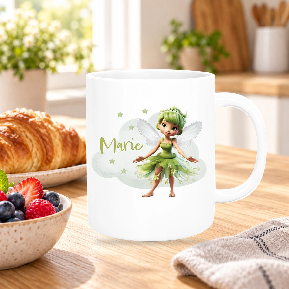 MUCKKI-PRO:854529c75d9ddb7051e226c556abd3dd87b465e03ebbdb8cf7ececa85188f180:Tasse Fee 3 Wunschname Keramik Kinderbecher personalisiert versch. Farben