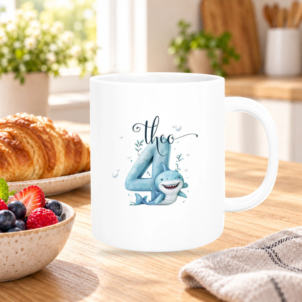 Tasse Geburtstag Hai Wunschname Keramik Kinderbecher Personalisiert versch. Farben