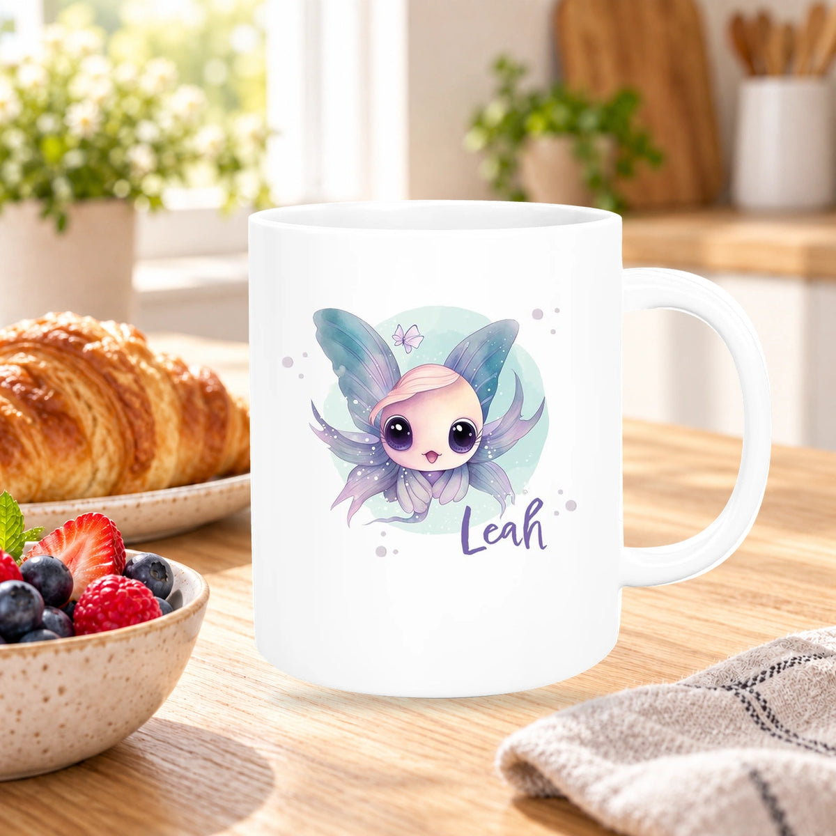 MUCKKI-PRO:589c2b280996e6b584f5180e8c362fafbf6eb79ff420e01bcc4fc855f5010012:Tasse Wunschname Meerestiere-Fisch 1 Keramik Kinderbecher versch. Farben
