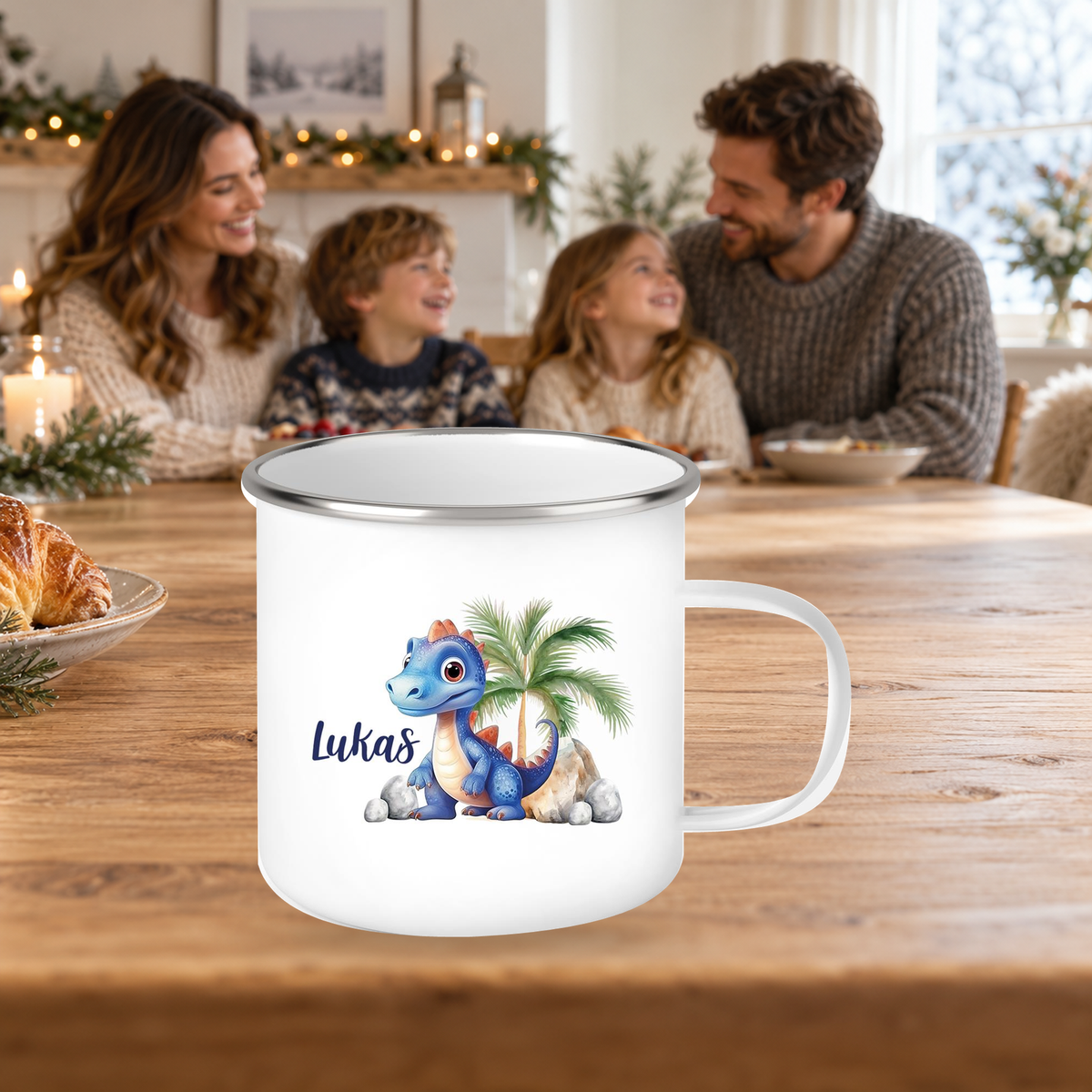 MUCKKI-PRO:b0480c724d429afe419d4da7f8a156fb619715b6eb6f8374a02db7290d46f449:Tasse Wunschname Dino 8 Emaille Kinderbecher
