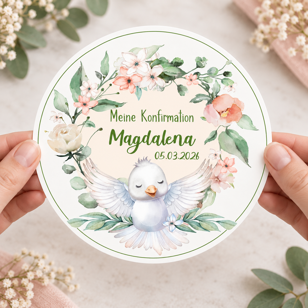 MUCKKI-PRO:90329493318c32c1aedeb1903921b2ed830158a9e907ba5698411d68325f64f3:Tortenaufleger Konfirmation Vogel 1 Name & Datum (20cm)