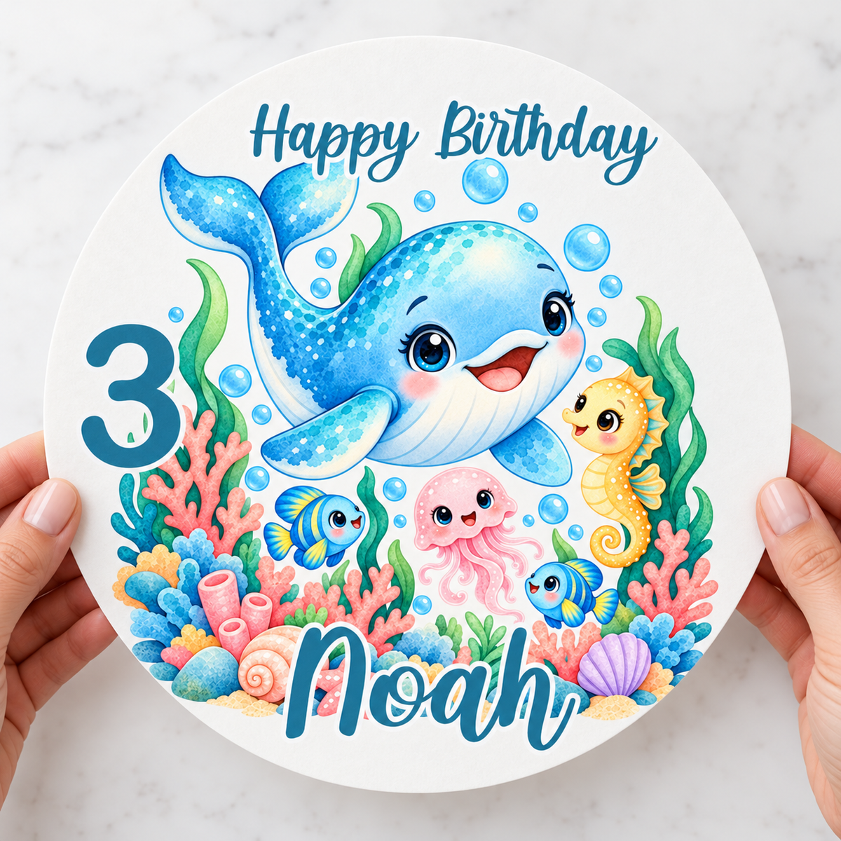 MUCKKI-PRO:df491ac7cde6fee257f99b1d87a190b1547eee042a1292fd4b44128439997108:Tortenaufleger Geburtstag Delfin 2 – versch. Formen mit Name
