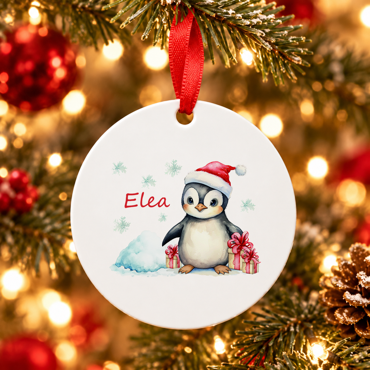 MUCKKI-PRO:27919b2d3da400d09695e042169f7130ab066eb719e8d9d992f3515c363c9ea4:Weihnachtsanhänger personalisiert Pinguin – mein erstes Weihnachten mit Wunschnamen – Rund, Stern, Herz oder Glocke