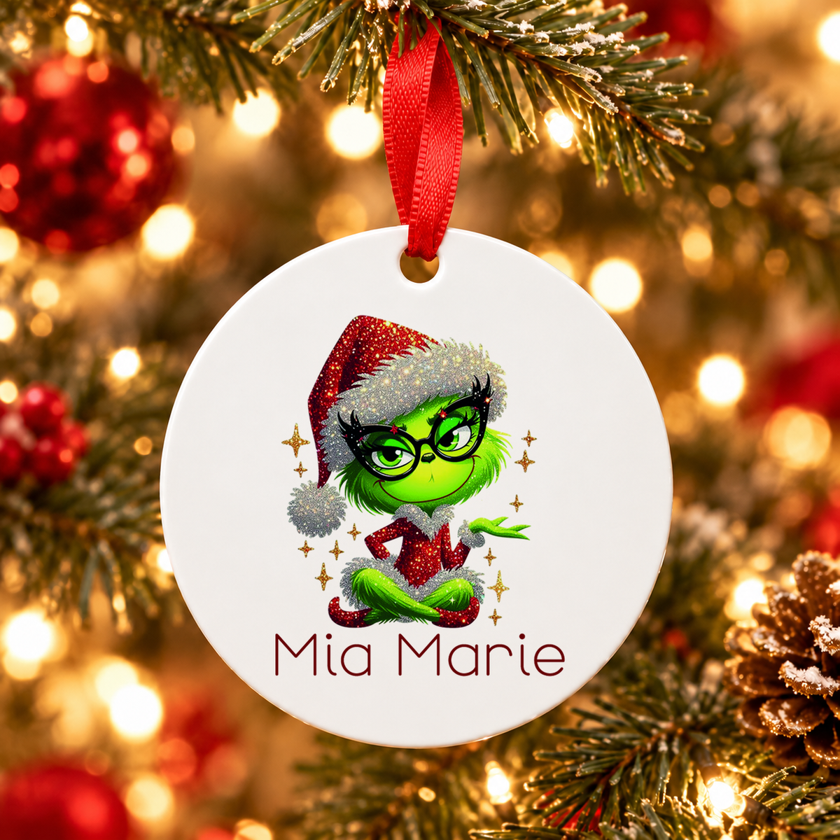 Weihnachtsanhänger personalisiert Lady-Grinch 4 mit Wunschnamen – Rund, Stern, Herz oder Glocke