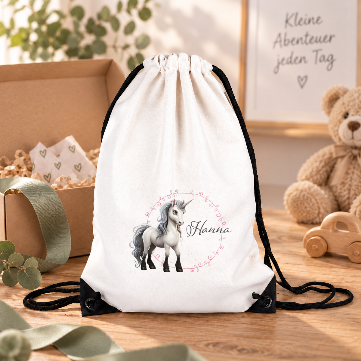 MUCKKI-PRO:9e95b4dfd2babc3ab5b89288316ca8460ed238156685b915b9d7a1e26b814259:Turnbeutel Einhorn 6 mit Wunschname personalisiert
