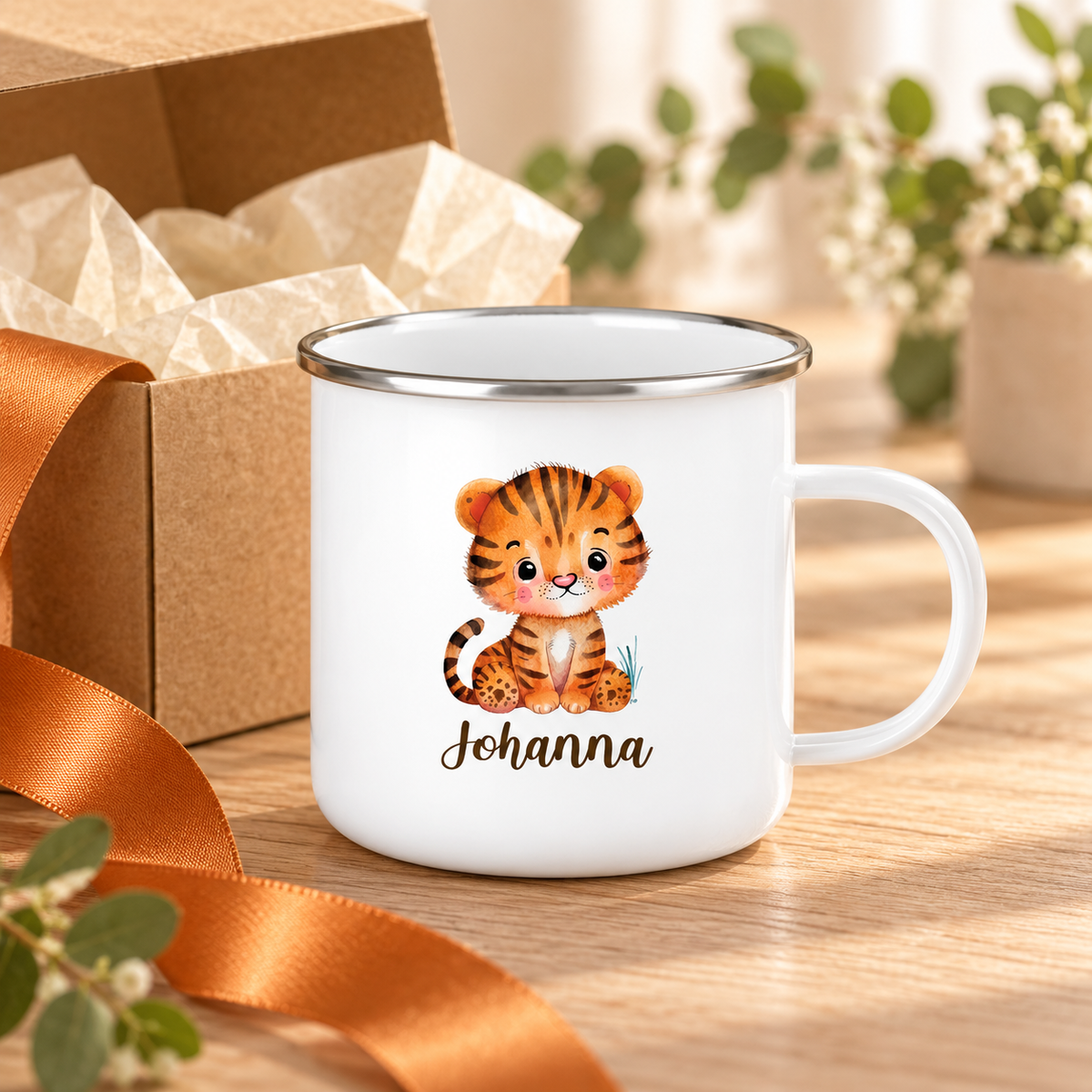 MUCKKI-PRO:1f6802aa8f846371e9e21658bf024f37b9726fb21702e12e2f8dbdb3a9d976ec:Tasse Wunschname Tiger 1 Emaille Kinderbecher