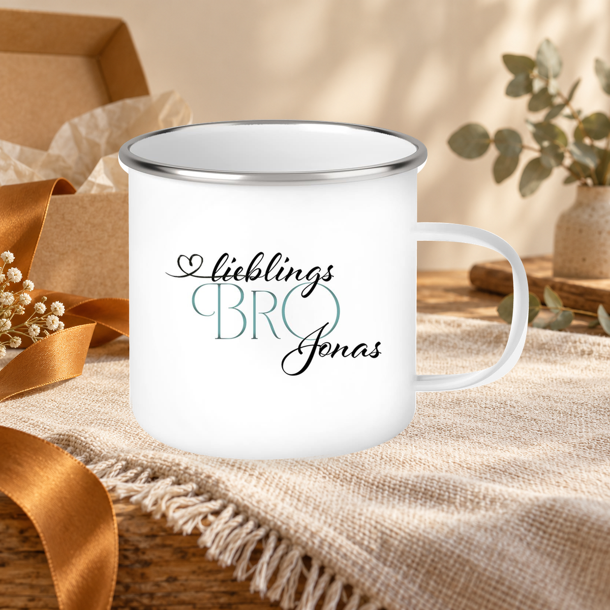 MUCKKI-PRO:9bd1e50153d4ae8da16515c745bc2a1ef06ed943699d03d0f7620d5296b012bc:Tasse Wunschname Lieblings-BRO 1 Emaille personalisiert