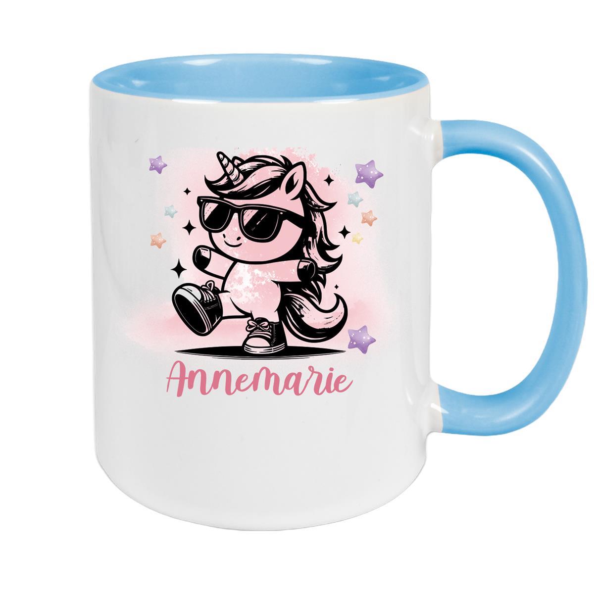 MUCKKI-PRO:73de08164a57ccab139c654f74e0b26ab3dad4c3670fff82b3ea056b564f6c33:Tasse Wunschname Einhorn 11 Keramik Kinderbecher personalisiert – Hellblau