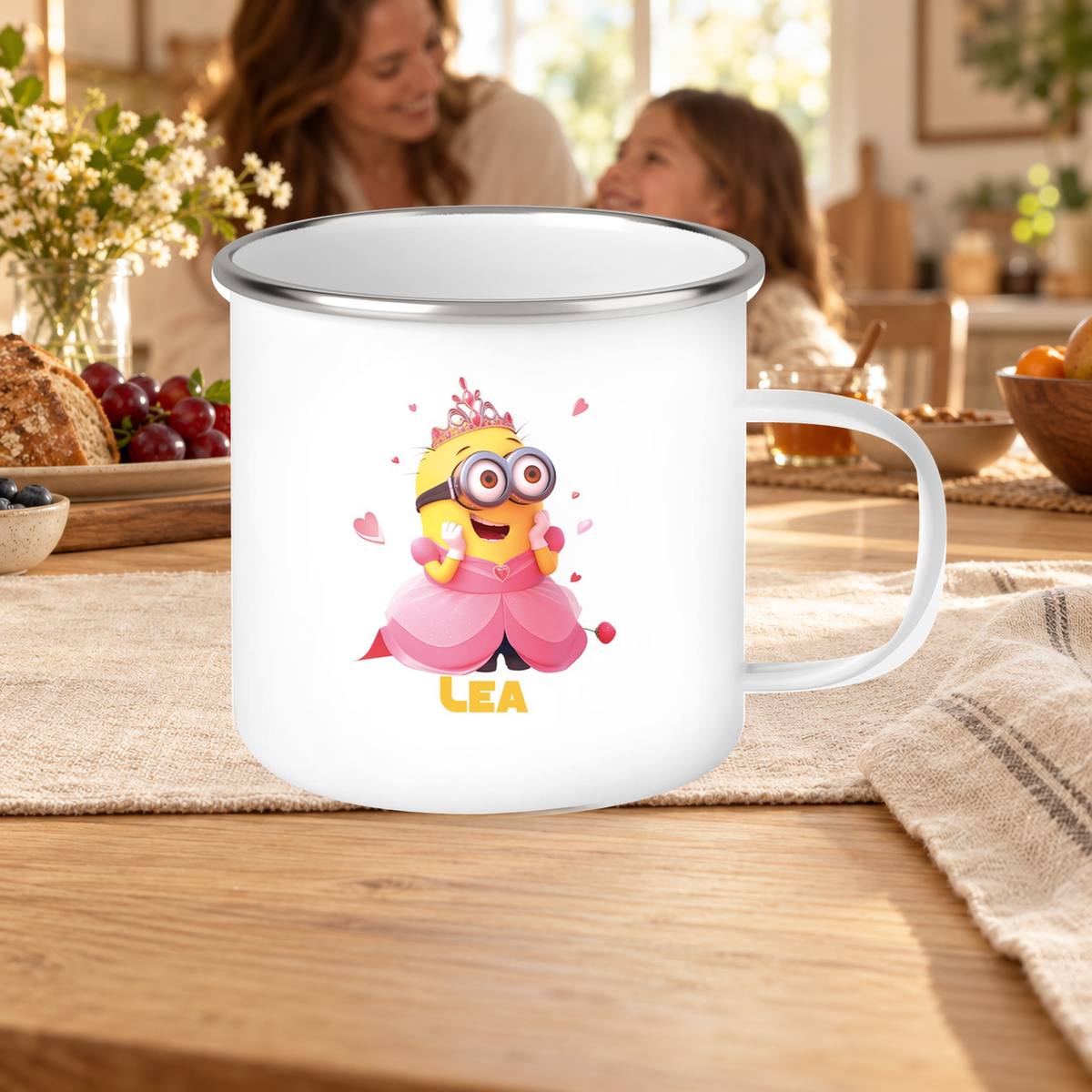 MUCKKI-PRO:699d7e87fde6a4446eef870bf1d6a3b94a30d396c3b295e84e7a7ac102fd738c:Tasse Minions Kinder Minion 7 Prinzessin Wunschname Emaille Kinderbecher personalisiert