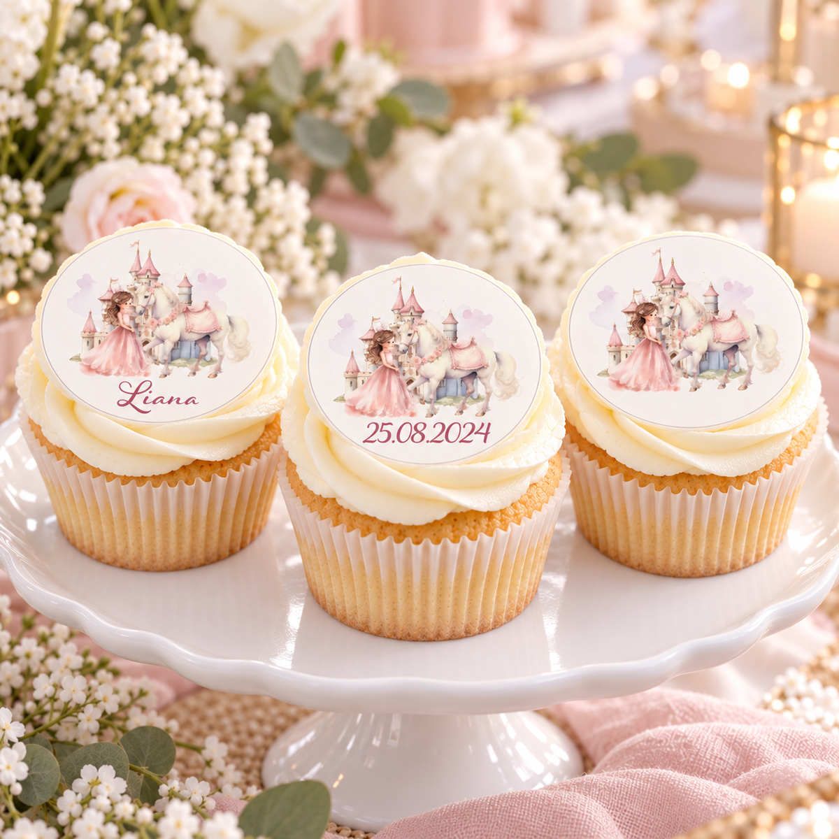 MUCKKI-PRO:c6bc61c5c0017319a3830f675d5fd25f11d2ccf86715a64f9044dfd41eab5db9:Muffinaufleger Taufe Prinzessin 2 – 4 cm (20 Stück) oder 6 cm (12 Stück) mit Name und Taufdatum