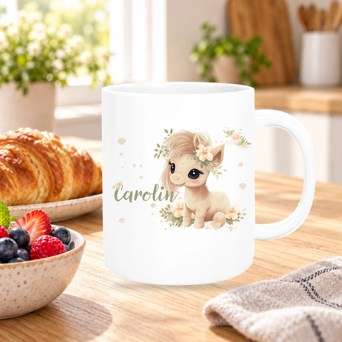MUCKKI-PRO:981f2352203678f020950fb9180a891c5c6e93ab88762ff33b9bb8d0b6c249d8:Tasse Pferd 5 Wunschname Keramik Kinderbecher personalisiert versch. Farben