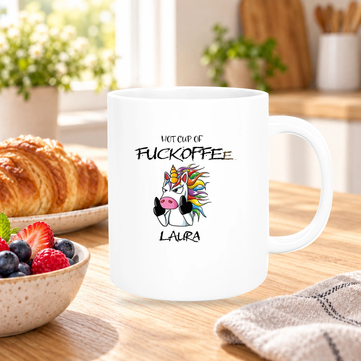 MUCKKI-PRO:6ede559edc5a3372e7e8ce0e905790b6892c4df1249f7bb2b6dd93e9d16c88f5:Tasse Einhorn 9 Wunschname Keramik Kinderbecher personalisiert versch. Farben