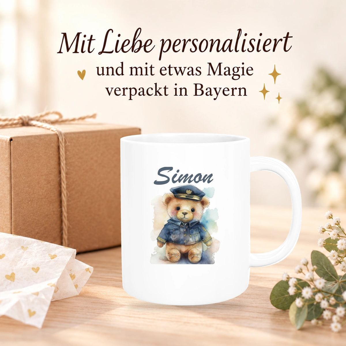 MUCKKI-PRO:28d806da6424b428692ab873c20c7c8f579354ca73a391ed09d2c980c73bd322:Tasse Polizei Teddy 1 Wunschname Keramik Kinderbecher personalisiert versch. Farben