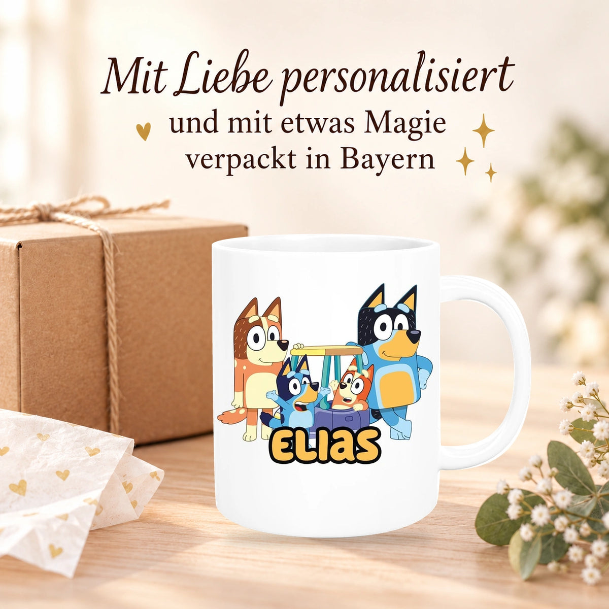 MUCKKI-PRO:27184e3a3d432a6df8259a8907220163305072259c9cc7aed0a204508251128b:Tasse Bluey 2 Wunschname Keramik Kinderbecher personalisiert versch. Farben