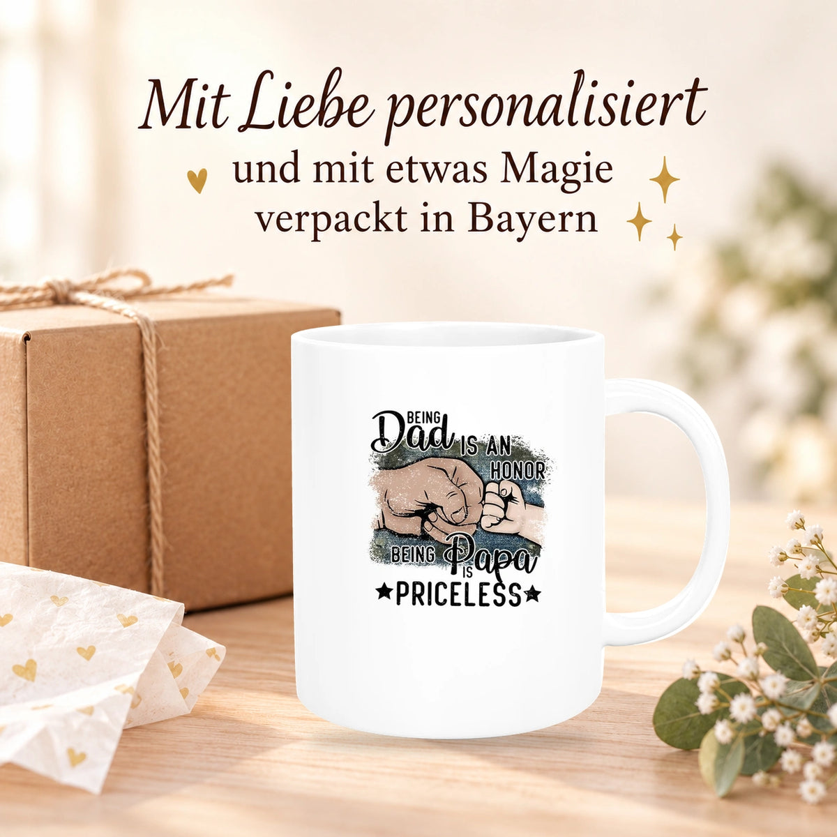 MUCKKI-PRO:18b96e8e54246dec6a6b686e025b357502629bd40d3291c77a9fd4b6e800a39d:Tasse Vatertag 4 "Being Papa is Priceless" Keramik versch. Farben