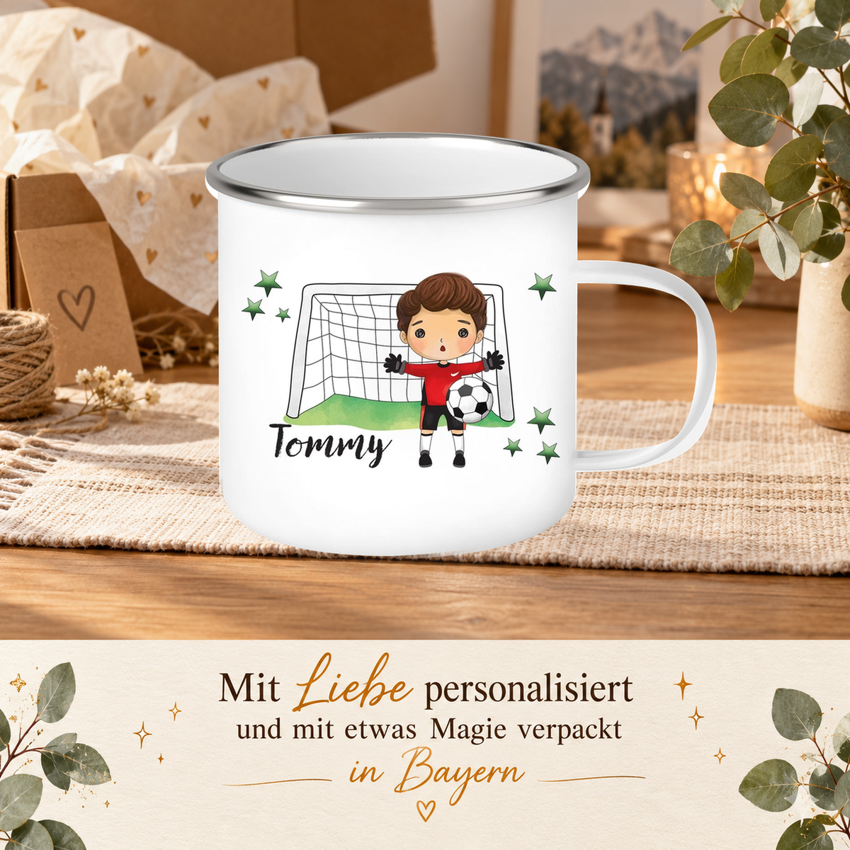MUCKKI-PRO:123c411cc75e79c043900ae6485b8250dafad6d59a6679298b68c595fc7636f9:Tasse Fußball 3 Wunschname Emaille Kinderbecher personalisiert