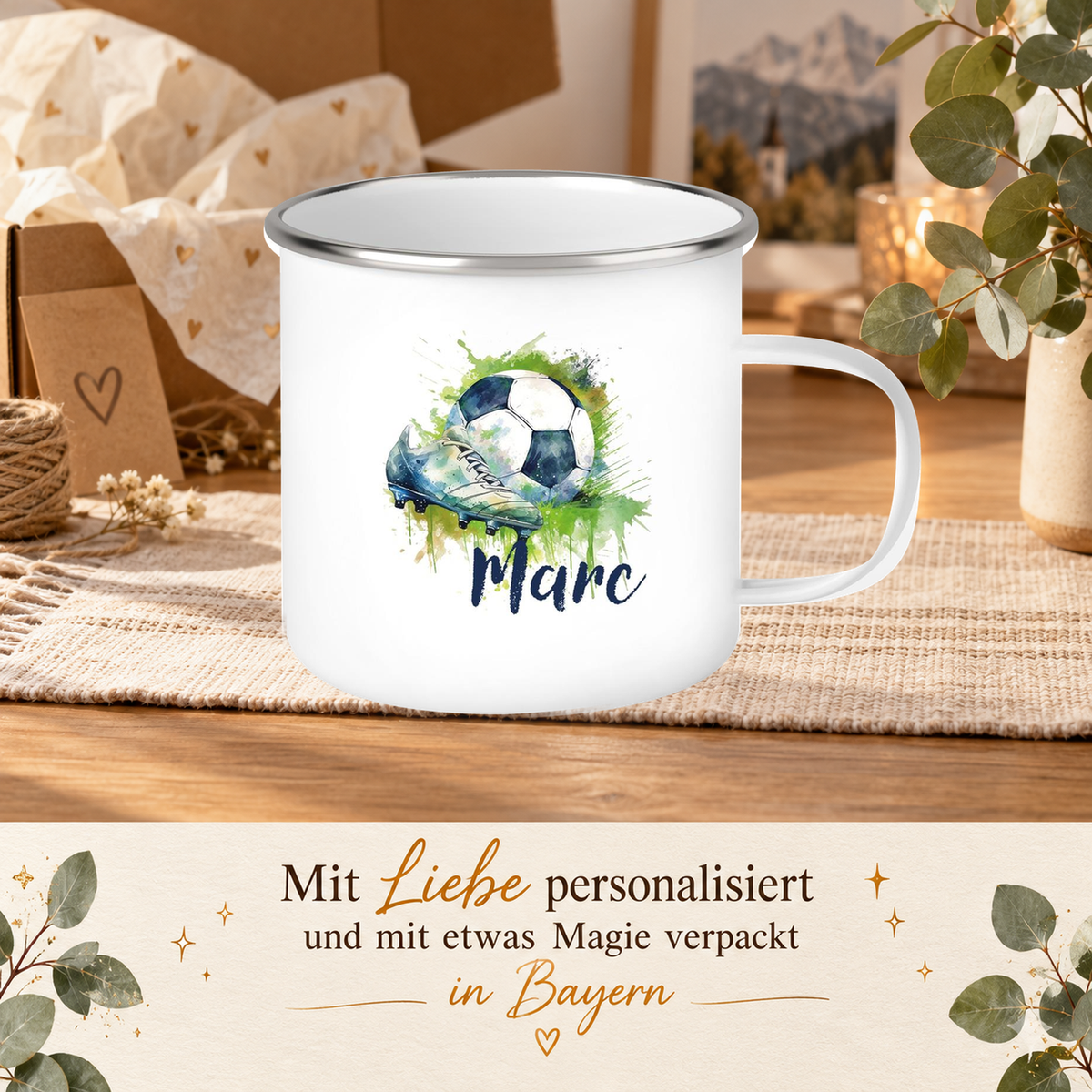MUCKKI-PRO:375d621bacdc8b362e78ad723b3f99f1e9a4646b3695157cdd25bd7c20fe5a8f:Tasse Fußball 4 Wunschname Emaille Kinderbecher personalisiert