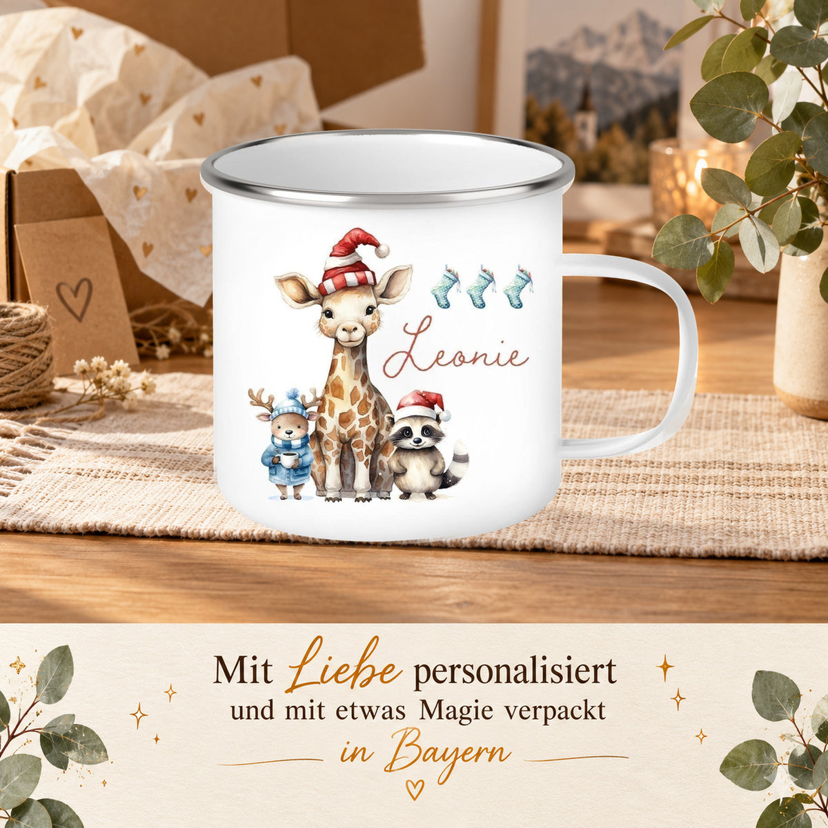 MUCKKI-PRO:930738788c64689eb28e8d009f4003f5ebbce4539f0d3ce705954e2f2551b89f:Tasse Wunschname Weihnachten Tiere 1 Emaille Kinderbecher personalisiert