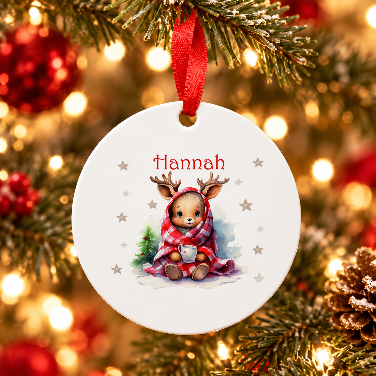 MUCKKI-PRO:5c40f779ee053ab0c4bc1c5e441c1864cac915a0fc0af82e454c20668376cca0:Weihnachtsanhänger personalisiert Reh Sterne mit Wunschnamen – Rund, Stern, Herz oder Glocke