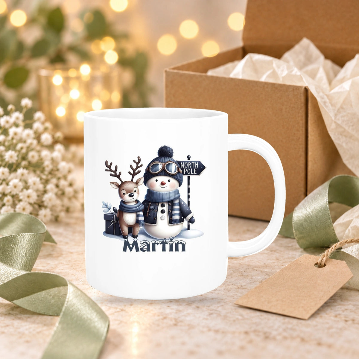 MUCKKI-PRO:b8befef7733c5565747e725061473201927a56da61a973e5f9536fddd916ad6e:Tasse Wunschname Weihnachten Schneemann 5 Keramik Kinderbecher versch. Farben