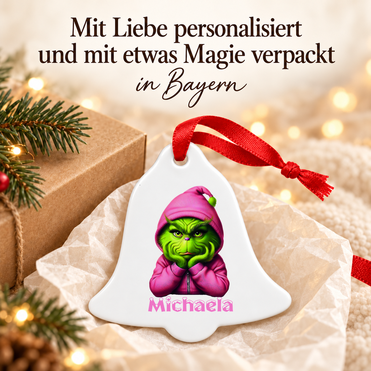 MUCKKI-PRO:2a92f0cdd9921ab51b5634c96580463f3e224752e4b0411eab9a420a387c35de:Weihnachtsanhänger personalisiert Grinch 10 mit Wunschnamen – Rund, Stern, Herz oder Glocke