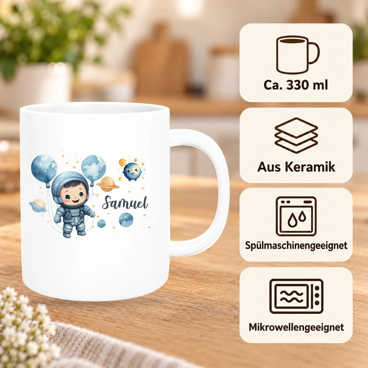 MUCKKI-PRO:d174237af345bf54f3608716b6410b7776414989209f0395bd7d131abb340856:Tasse Kinder Astronaut 1 Wunschname Keramik Kinderbecher personalisiert versch. Farben