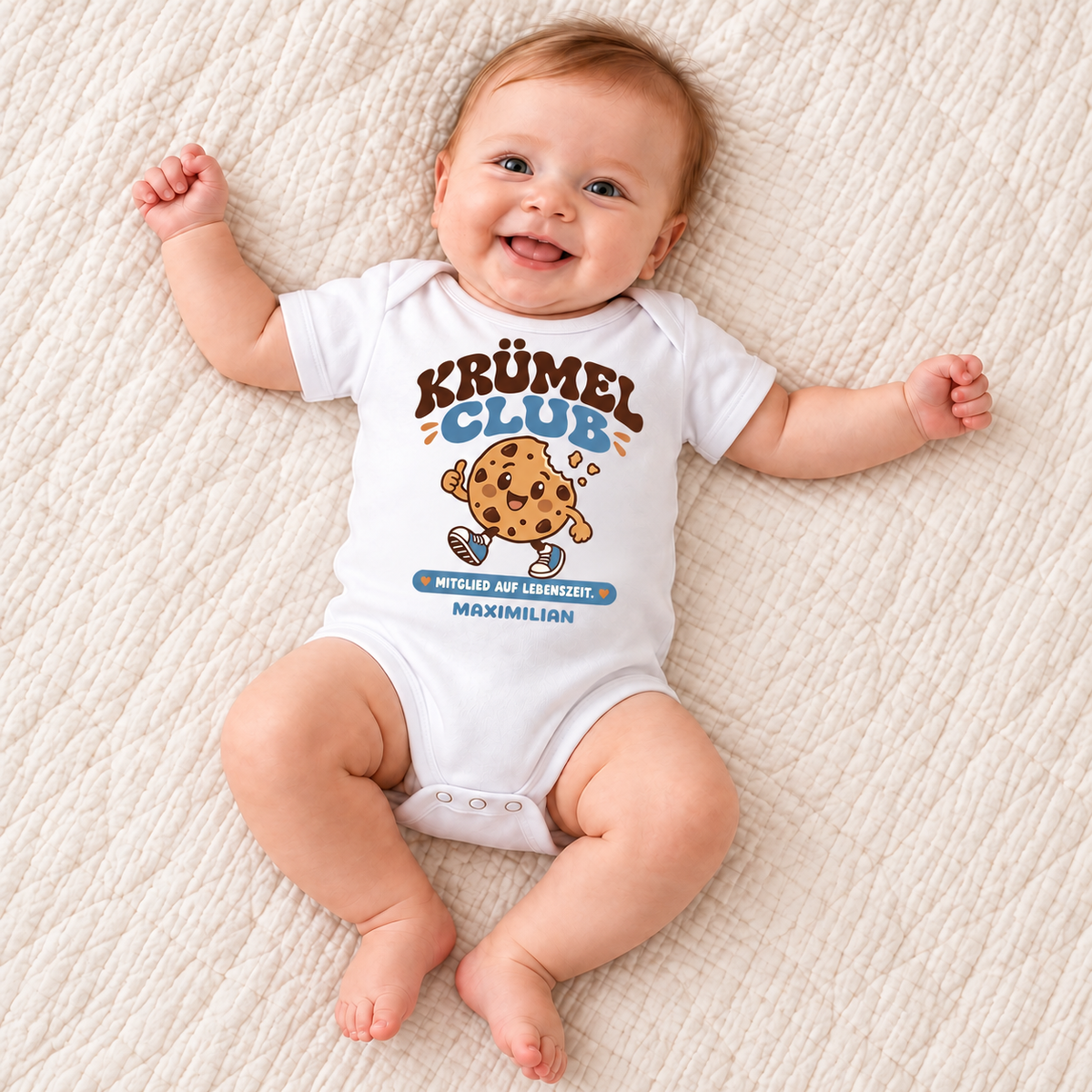 Personalisierter Babybody „Krümel Club“ mit deinem Wunschnamen – 03/06M (60/67)