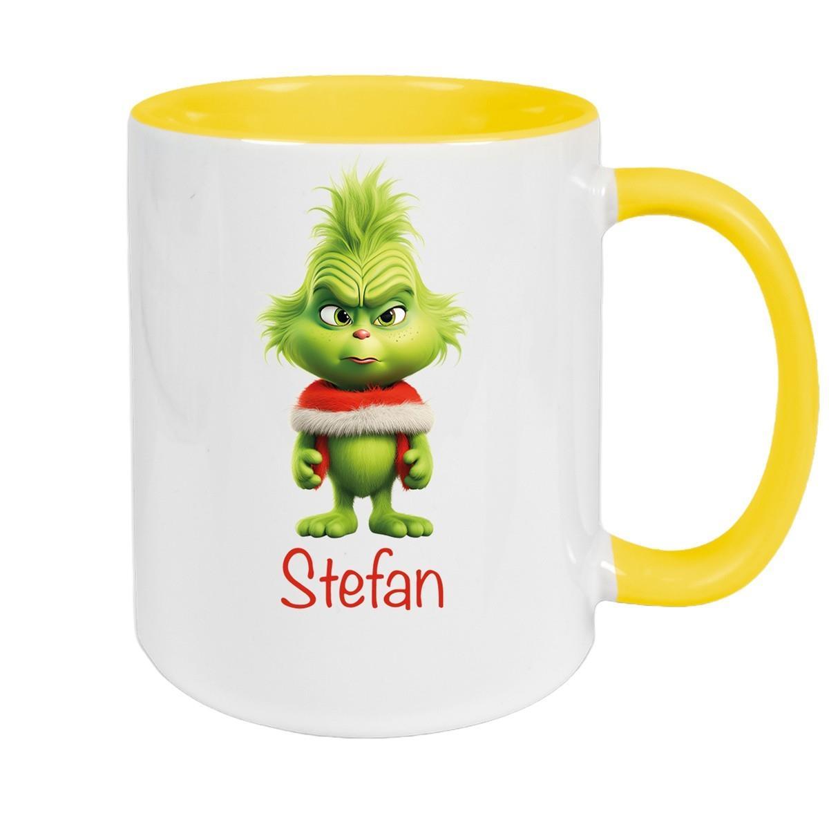MUCKKI-PRO:78afc1691c72604a7d9ddc387364509a5dee865484ed7e14894efc56758afd07:Tasse Wunschname Weihnachten Grinch 1 Keramik Kinderbecher – Gelb