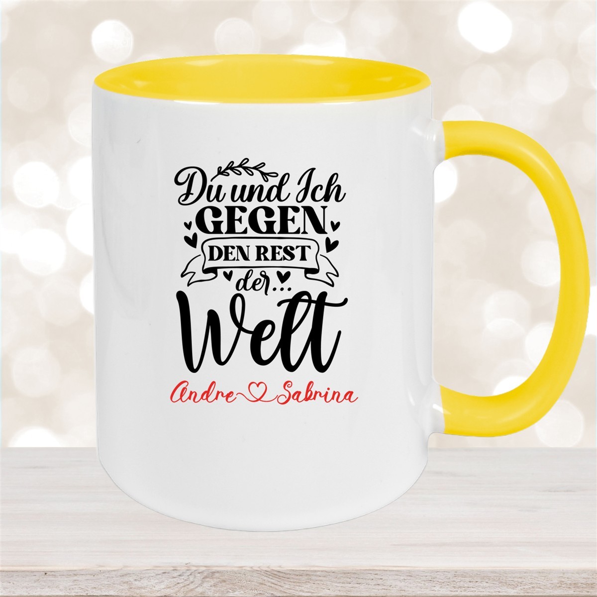 Tasse Liebe - Spruch "Du und Ich, gegen den Rest der Welt" Valentinstag Wunschnamen Keramik personalisiert versch. Farben Gelb